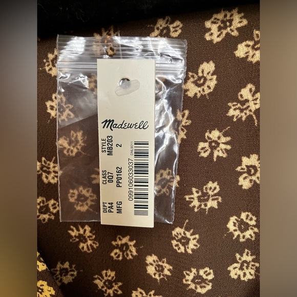 NWT Madewell Button-Cuff Midi Dress in Wood-Cut Flowers - Picture 3 of 9